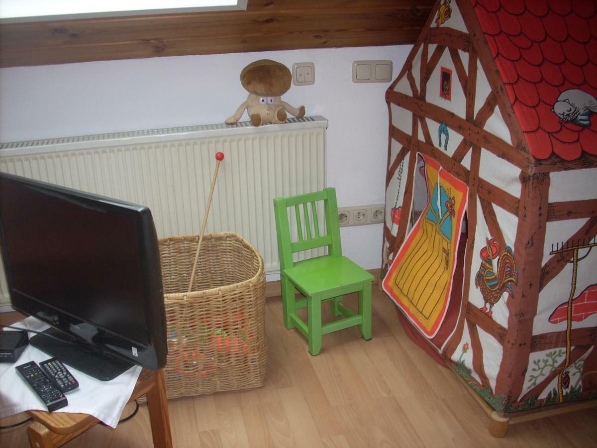 Ferienwohnung Lahntal/Taunus Huttenberg Exterior photo